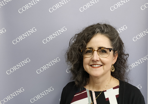 מישל אינגרטו, סגנית נשיא בחטיבת פתרונות התקשורת, קורנינג. צילום: צבי קצבורג