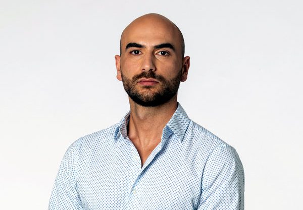 הישאם עבד אלחלים, מנהל מוצר ראשי באינטואיט וחוקר אתיקה ובינה מלאכותית באוניברסיטת בן גוריון. צילום: אייל טואג