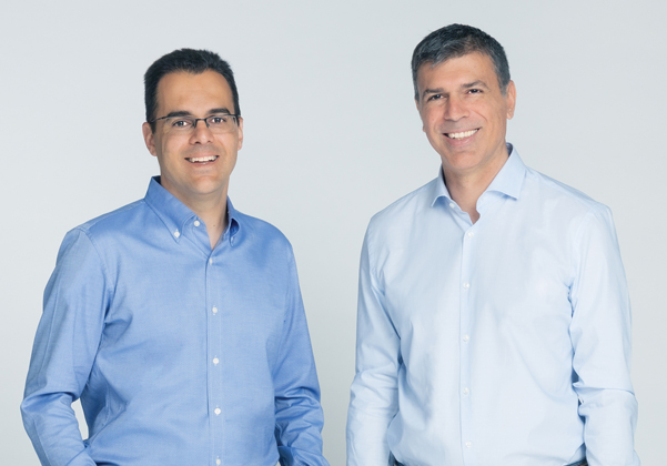 מימין: דרור דוידוף ואמיר ג'רבי, מקימי אקווה סקיוריטי. צילום: ג'ורג' דיסאריו