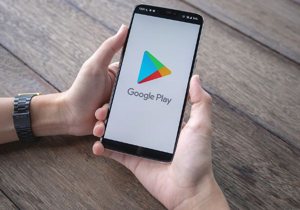 יותר יישומי אינטרנט מתקדמים ב-Play Store. גוגל ומיקרוסופט בשת"פ. צילום: BigStock