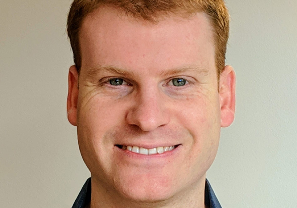 ניר יחיאל, מנהל קבוצת פיתוח במרכז הפיתוח של רד-האט ברעננה. צילום: מוריה יחיאל