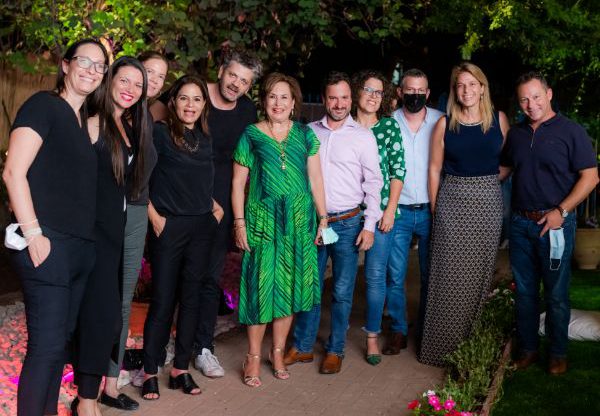 משתתפי האירוע הווירטואלי שחגג את פרויקט "אור גדול", ושודר ממרכז עלם בחולון. צילום: אלברט ללמיאב