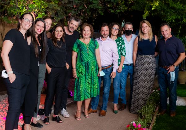 משתתפי האירוע הווירטואלי שחגג את פרויקט "אור גדול", ושודר ממרכז עלם בחולון. צילום: אלברט ללמיאב