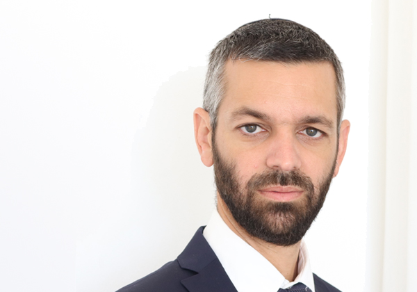 בני אדלר, מהנדס מכירות בכיר בפייראיי ישראל. צילום: יח"צ