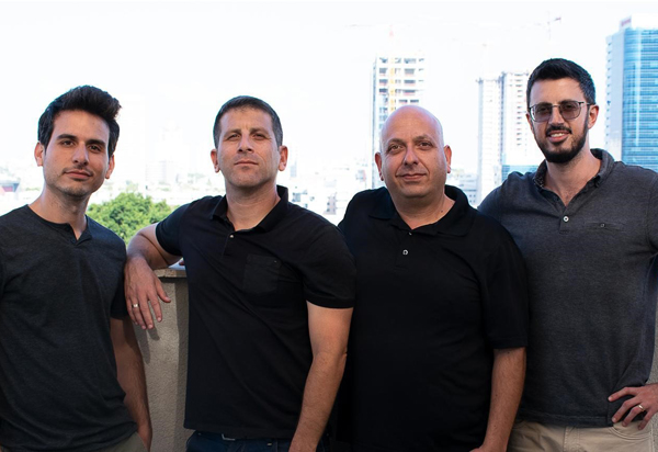 צוות סטריגו. מימין: דניאל וולף - סמנכ"ל הטכנולוגיה, עמית כהן - סמנכ"ל תפעול, נבו פרץ - מנכ"ל, בן שובל - מנהל מוצר. צילום: שחר בן זאב