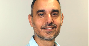 אבי ברששת, ראש מערך אחסון, גיבוי ושחזור באגף התשתיות שבחטיבת הטכנולוגיה בבנק הפועלים. צילום: אביב גוטליב