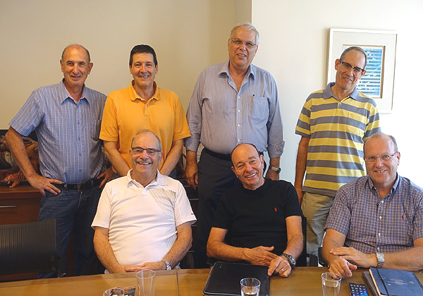 הנהלת Declub: אריה עמית, מוטי סדובסקי, גיל וויזר, אהוד הר חן, אופיר אדלמן, דורון אנגל ושי בייליס. צילום: יח"צ