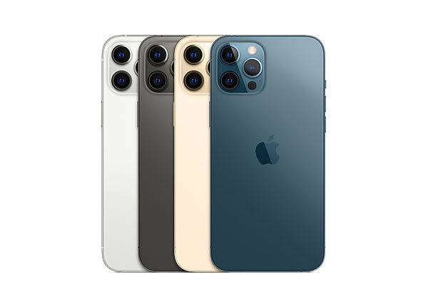 סכנה למצלמה ממנועי אופנועים. iPhone 12 Pro Max. צילום: אפל