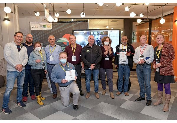 משתתפי ההאקתון. צילום: ניר שמול