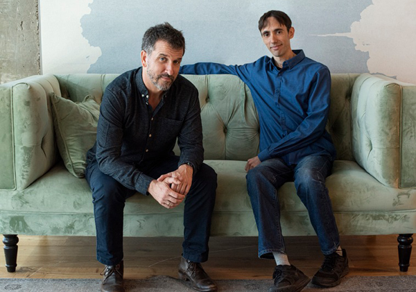 מימין: חיים לינהרט, מנהל הטכנולוגיות, ויוסי מוסל, מייסד שותף ומנכ"ל - אייבקס. צילום: אייבקס