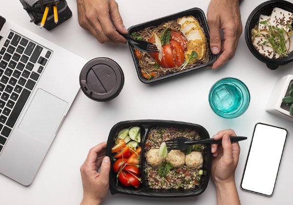 יותר ויותר טבעונים במשרד. גם בהיי-טק. צילום אילוסטרציה: BigStock