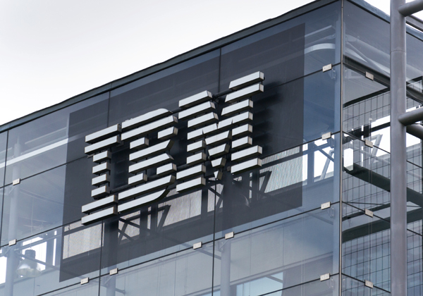 רכישה בשני מיליארד דולר. יבמ