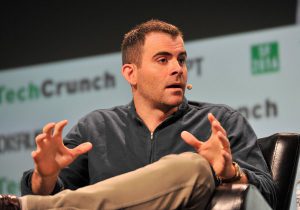 אדם מוסרי, מנכ"ל אינסטגרם.