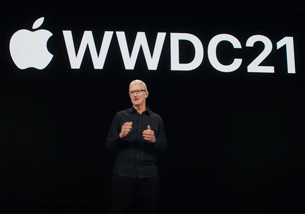 פותח את ועידת המפתחים. טים קוק, מנכ"ל אפל. צילום מסך