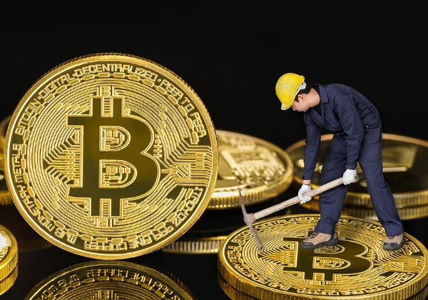 בייג'ינג' עוצרת את הכרייה שלו. ביטקוין. צילום אילוסטרציה: BigStock