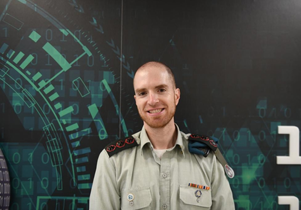 אלוף משנה אלי בירנבאום, ראש מחלקת ארכיטקטורה במינהלת הטרנספורמציה הדיגיטלית, אגף התקשוב וההגנה בסייבר, צה"ל. צילום: דובר צה"ל