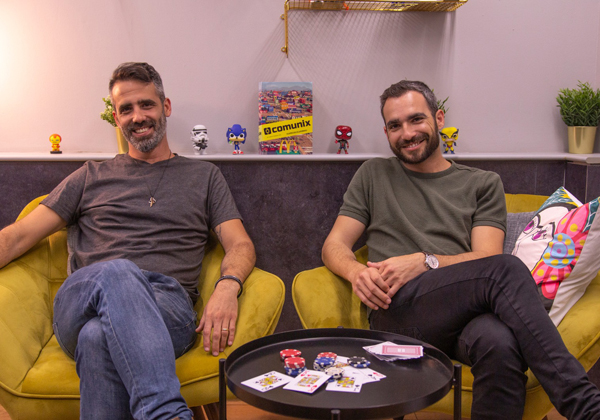 המייסדים של קומיוניקס. מימין: אור בן שמעון ועידן שריקי. צילום: אור קן תור