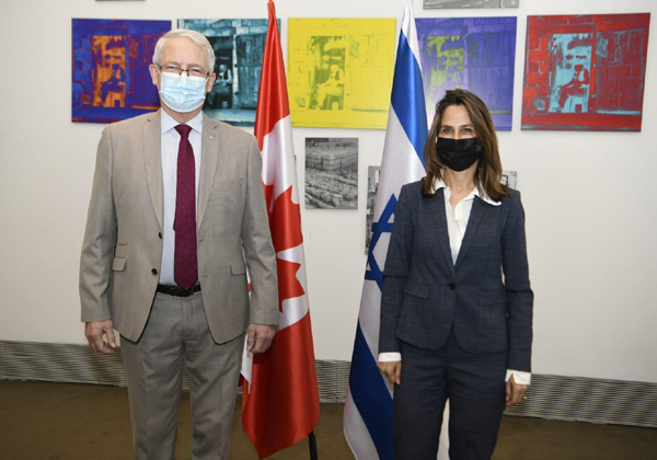 שרת המדע, הטכנולוגיה והחדשנות, אורית פרקש הכהן, ושר החוץ הקנדי, מארק גראנו. צילום: אבי חיון, משרד החוץ