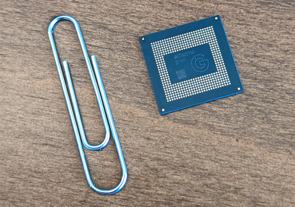 מעבד Tensor החדש של גוגל. צילום: מציוץ של סונדאר פיצ'אי בטוויטר