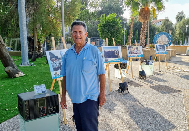 יהודה מתתיהו, מנהל בית חיל הקשר והתקשוב להנצחה ולמורשת שביהוד. צילום: פלי הנמר