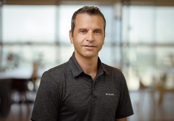 ערן בז'ה, מנהל הצלחת הלקוח של Tomorrow.io ומנהל פעילות החברה בישראל. צילום: דורון לצטר