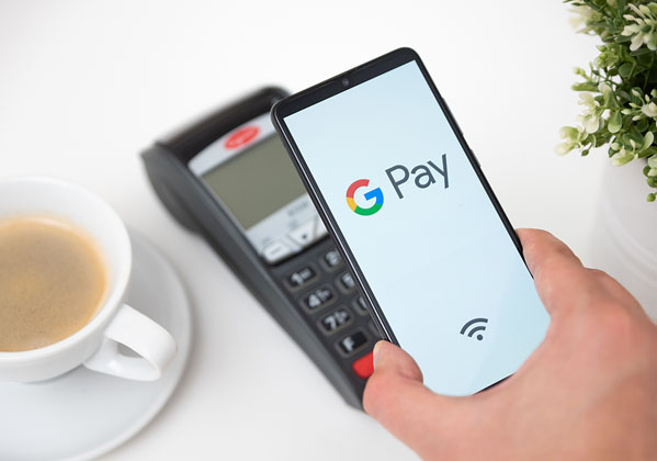 בקרוב בישראל ללקוחות בנק לאומי. צילום: Bigstock