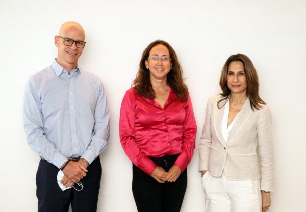 אירוע השולחנות העגולים. מימין: השרה אורית פרקש הכהן, קרין מאיר רובינשטיין ו-דרור בין. צילום: גלעד ארצי