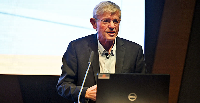 יוסי שנק, יועץ בכיר לתחומי תקשוב וסייבר.