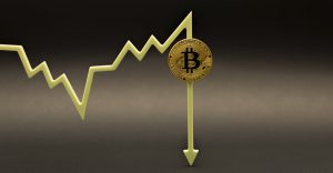 האם שוק הביטקוין ימשיך להיות תנודתי, או שהדרך למטה תימשך?