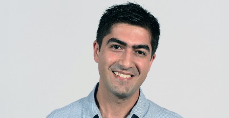 יצחק משיח, מרצה וחוקר תקשורת, דוקטורנט בחוג לתקשורת באוניברסיטת חיפה.