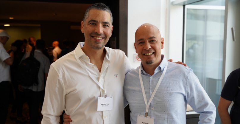 מימין לשמאל: אסף קויתי, מנכ"ל מטריקס DevOps, לצד שותפו לשעבר, אורן קרוג, מנכ"ל אינטגריטי תוכנה.