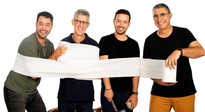 מייסדי אייר-איי. משמאל: רועי קרן, עמיחי שולמן, אוהד פלוטניק ושלמה טובול.