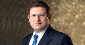 כריסטיאנו אמון, מנכ"ל קוואלקום.