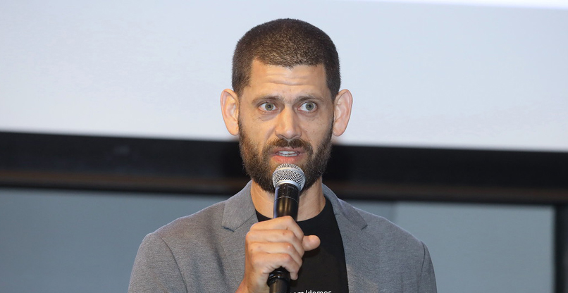 ליאור חקלאי, מנהל בכיר למכירות בינה מלאכותית ואוטומציה ביבמ ישראל.