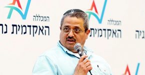 רב ניצב בדימוס רוני אלשייך, לשעבר מפכ"ל המשטרה.