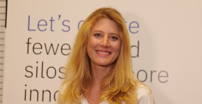 שרה פודלינסקי, מנהלת מכירות ישראל ואירופה בנאוויטק.