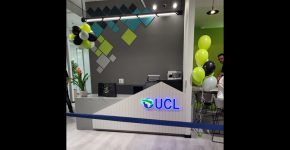 הכניסה למשרדים החדשים של UCL.