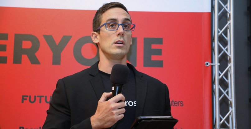 מנחה הכנס - אריאל נגרין.