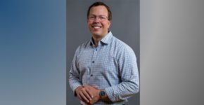 מאט היקס, מנכ"ל רד האט.