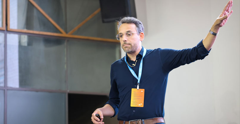 שי עובדיה, מנהל טכנולוגיות BMC במטריקס.