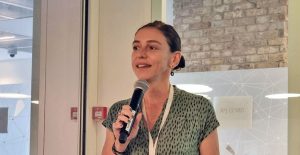 מאיה בכר גלעד, יועצת טכנולוגית.