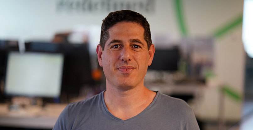 בני גיל, מנהל פרויקטים ב-ויו.