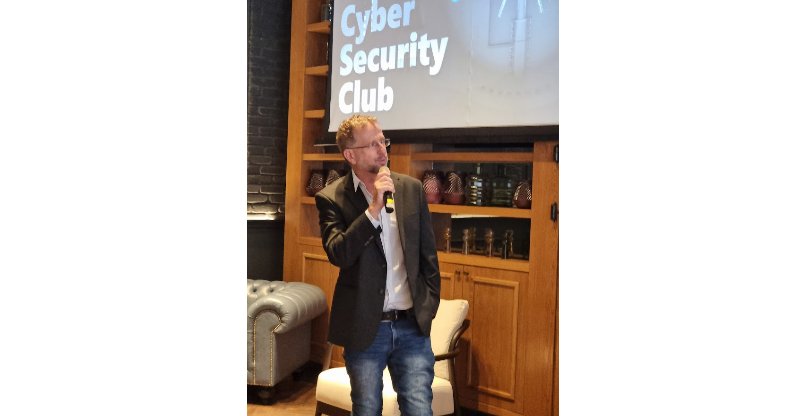 עופר פיבושביץ, מנהל שיווק חטיבת השותפים.