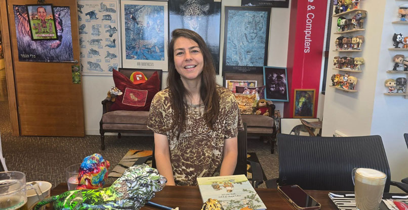 גיא פינקלשטיין.