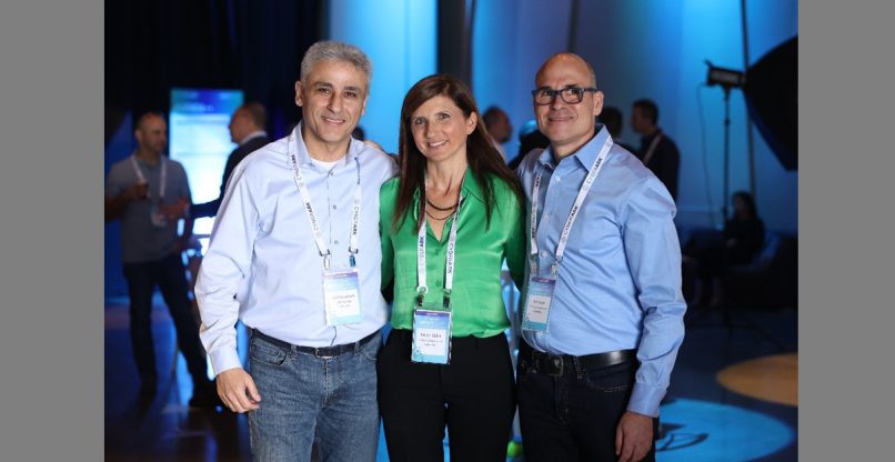 מימין לשמאל: יאיר שדה, סמנכ"ל ניהול מוצר, קרן אלדור, סמנכ"לית ניהול מוצר, גיל רפפורט סגן נשיא תחום Identity, סייברארק.