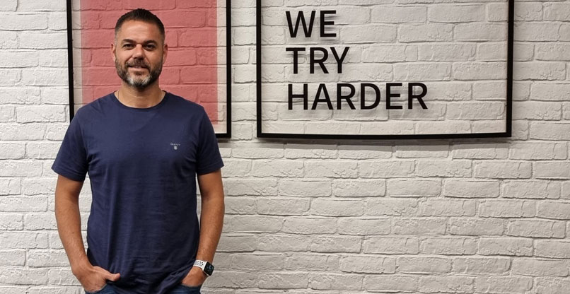 אסף בר, מנכ"ל איטרניטי.