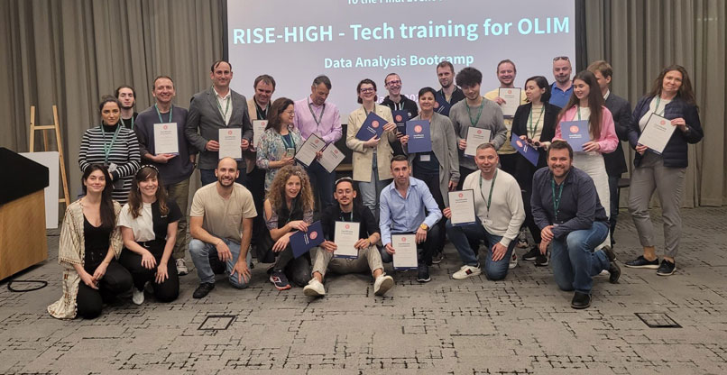 טקס סיום המחזור הראשון של התוכנית.