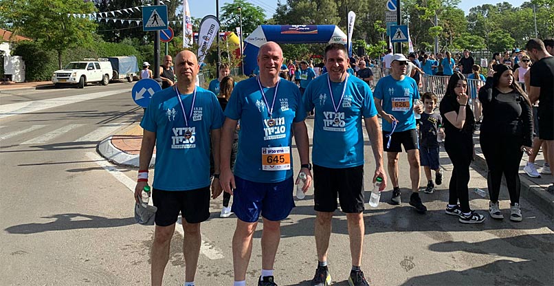 משמאל: איל מוסקל, דורון זוברמן וצחי רבאל.