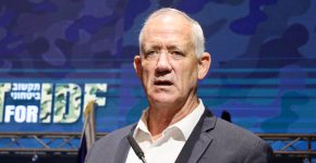 שר הביטחון לשעבר, רא"ל (מיל') בני גנץ.