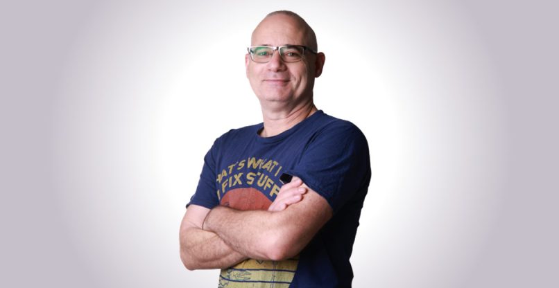 מיקי שניידר, מנהל השיווק של קלאודאלי מבית אופן טקסט.